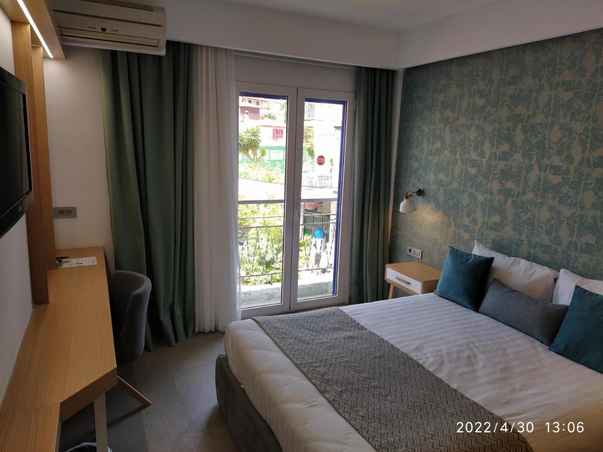 Minoa Hotel Tolón Esterno foto