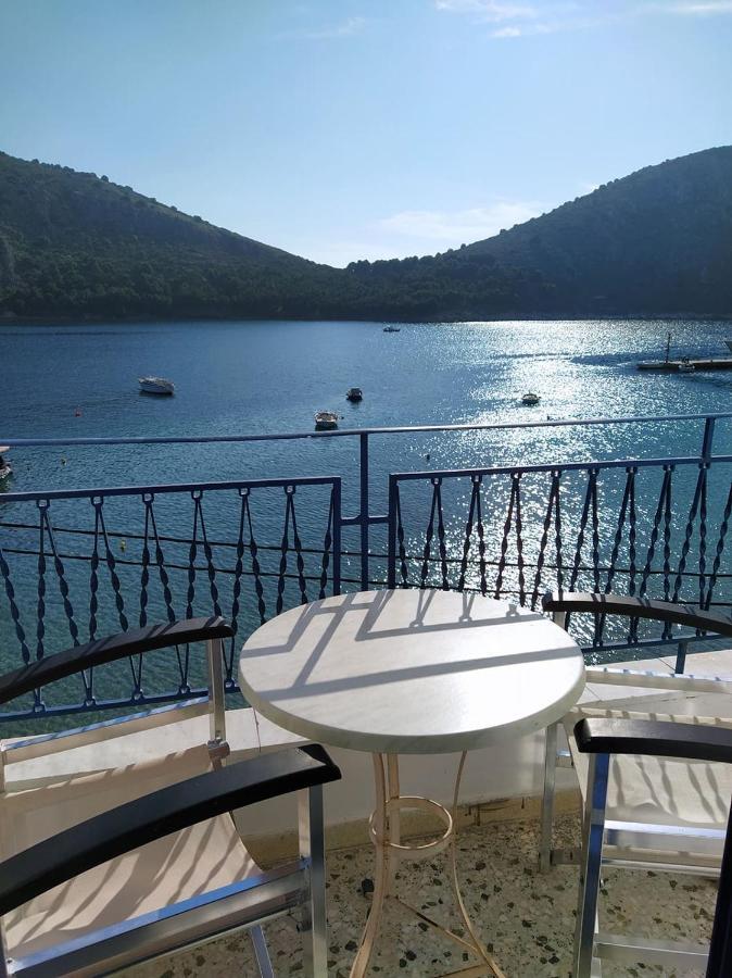 Minoa Hotel Tolón Esterno foto